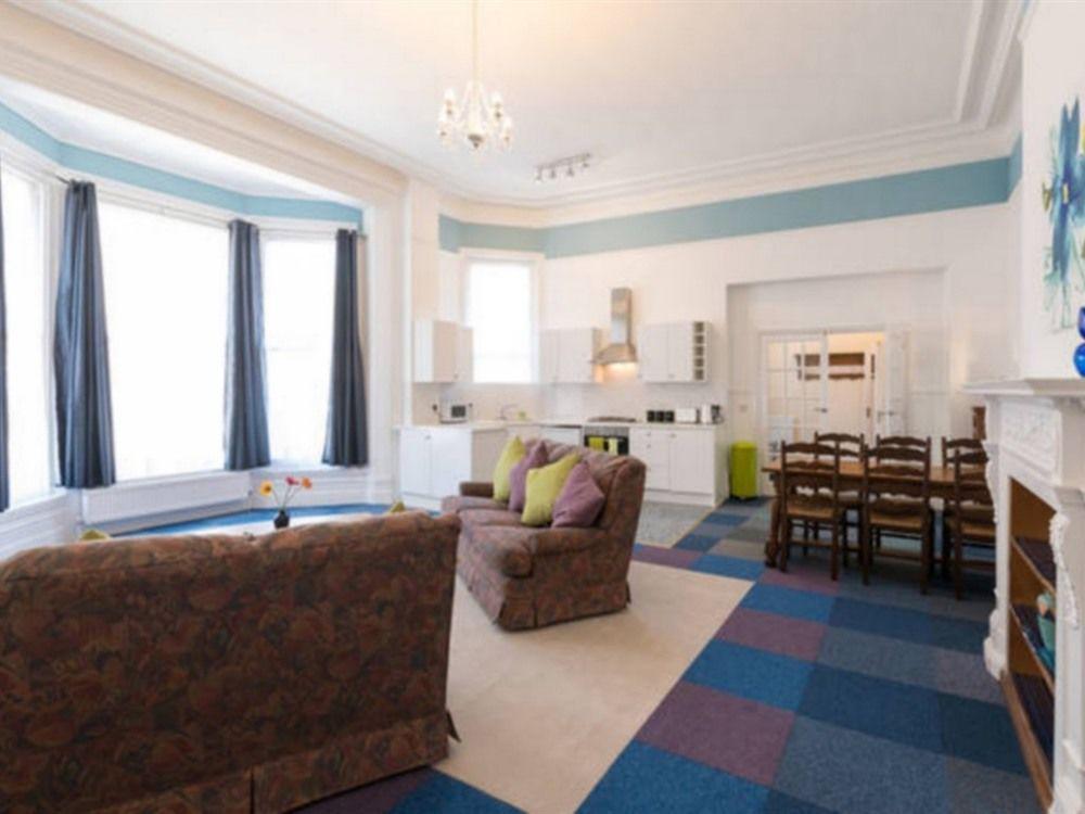 Gazeley Manor House - Central Huntingdon Extérieur photo